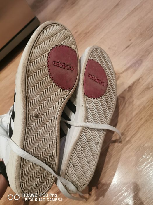 Кецове Адидас...