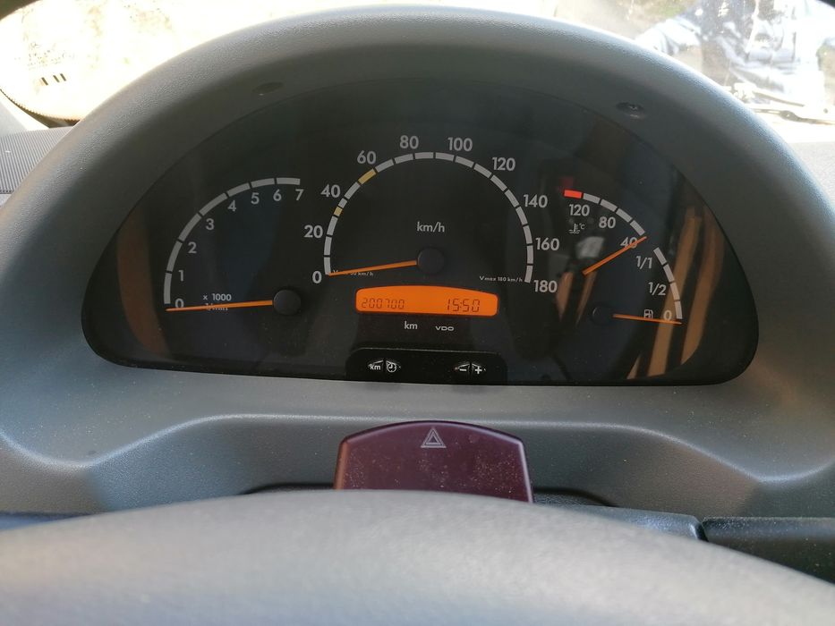 Mercedes-Benz 208 CDI