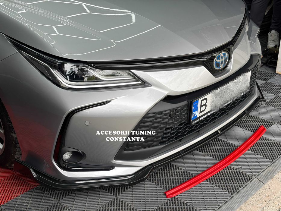 Prelungire Bara Fata - Lip Toyota Corolla 2019+ - 4 PIESE