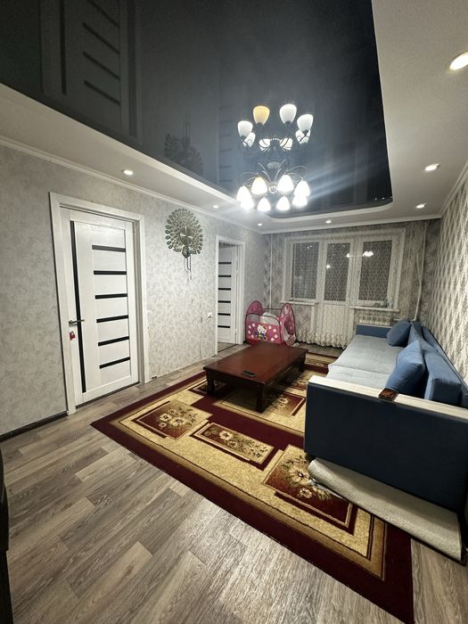 Продается 4 комнатная квартира