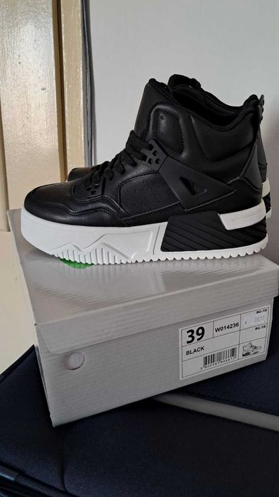 Маратонки Женска Ново!!!