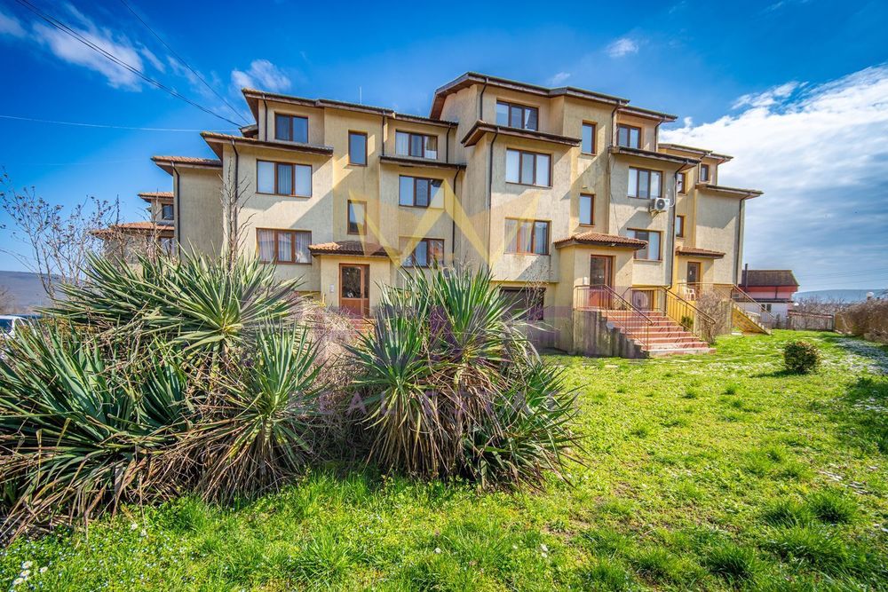 3-стаен в Добрич, област-с.Рогачево площ 70 цена 82500