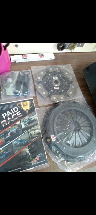 Продава се Toyota Celica 1.8 1zz Турбо 300+

Двигател:
-Бутала Wiseco