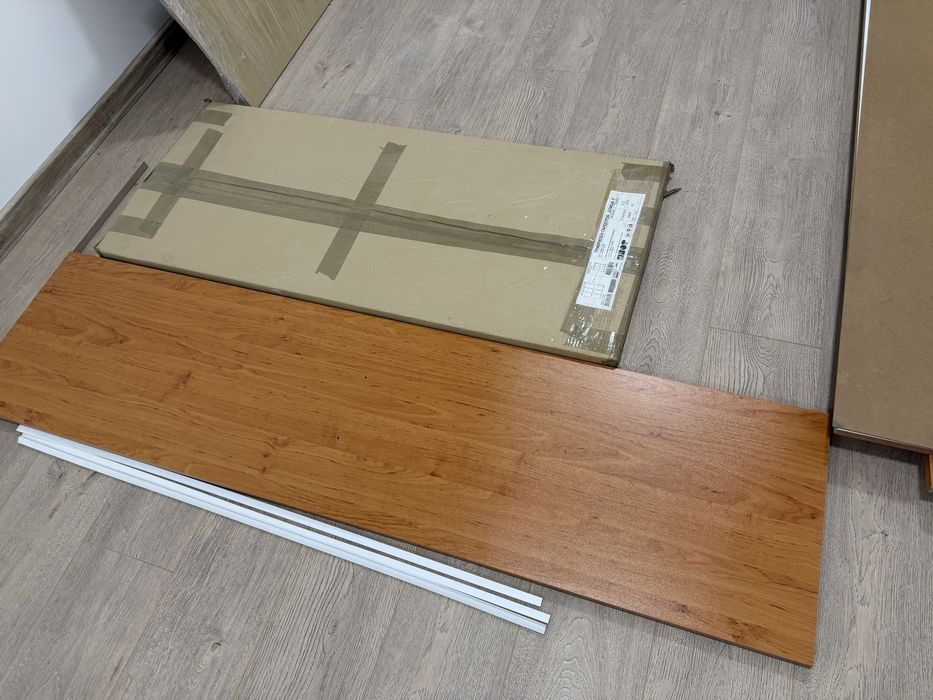 Трикрилен гардероб чисто нов