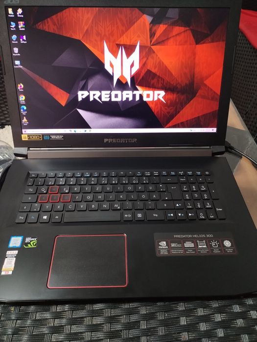 Acer predator helios 300 gaming