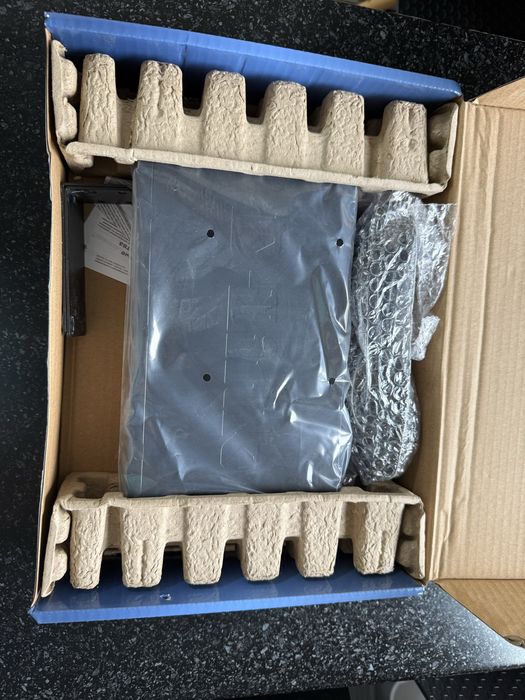 Коммутатор D link DES 1024D 24 порта