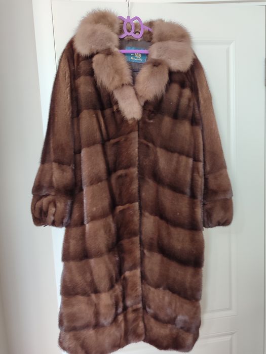 Продам норковую шкбу