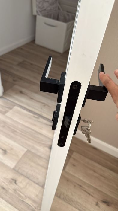 Установка дверей