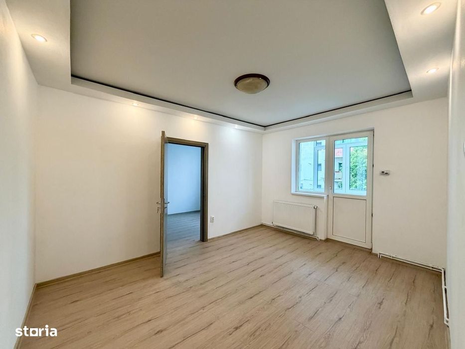 Apartament 3 camere, la etajul 1, 45 mp + balcon închis, zona Rahovei