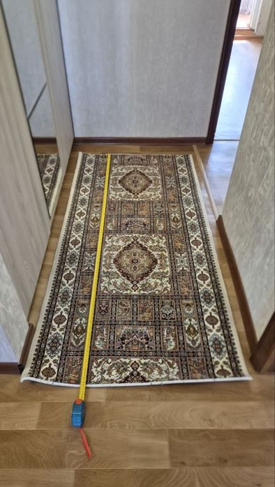 Продам ковры-дорожки 3 шт