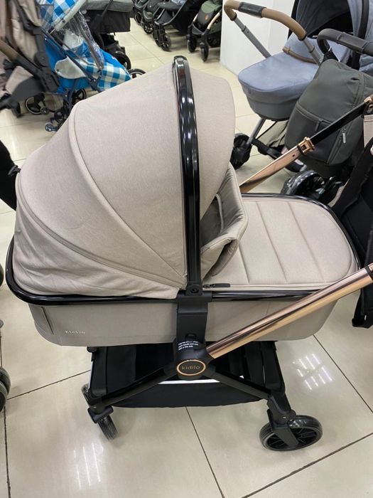 Детская коляска Kidilo