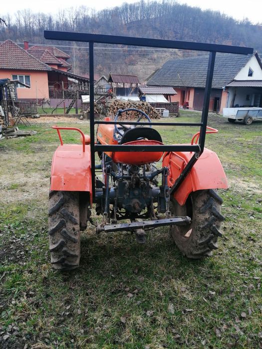 Tractor Fiat 215