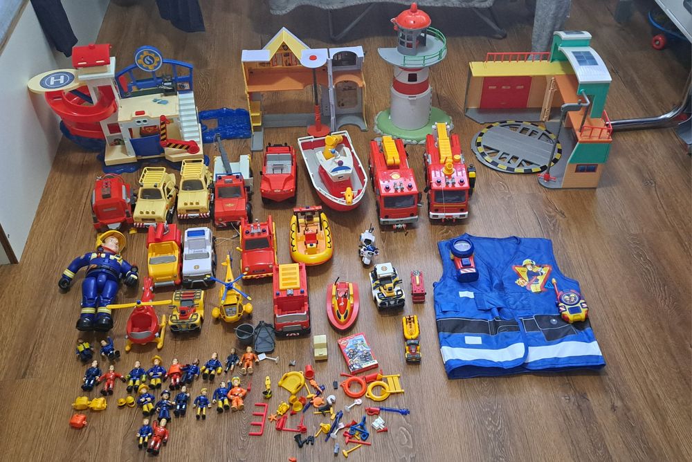 Vand jucarii Pompierul Sam