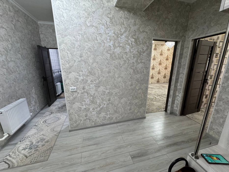 3 xonalik arzon kvartira sotaman