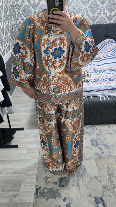 Легкий костюм летний Versace 48-50