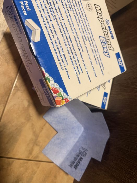 Banda hidroizolatie mapei/ coltare imbinare 90 grade si 270 grade