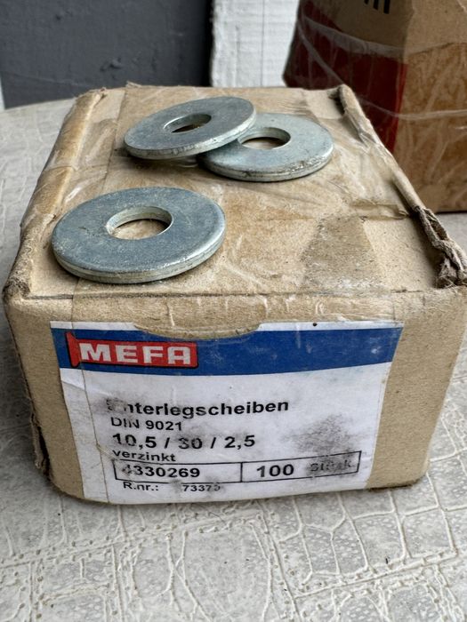 Болт, гайка, шайба