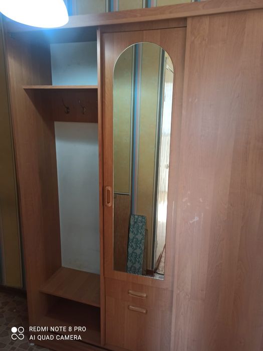 Продам стенку,стенку-горку, прихожую