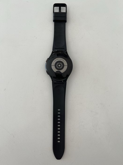 Смарт часы Samsung Galaxy Watch4 Classic