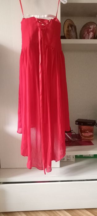 Платье новое нарядное