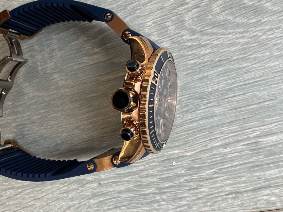 Ceas superb pentru cunoscatori