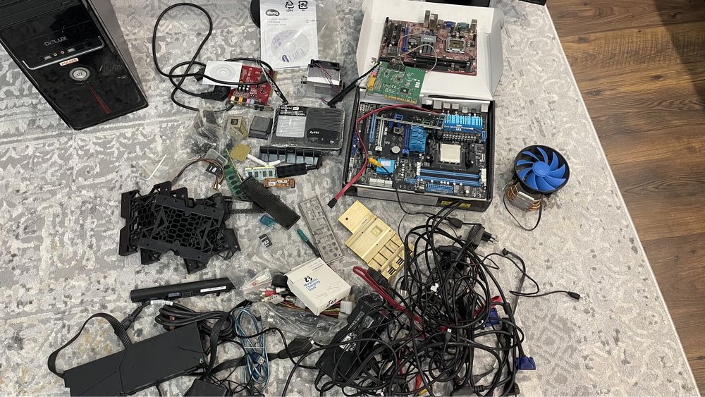 Продам компьютер с комплектующими.