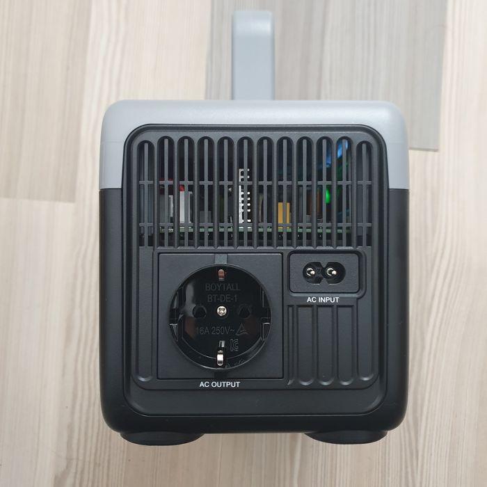 Acumulator Portabil Camping de mare putere 300w  FlashFIsh CEL MAI BUN