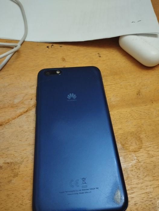 HUAWEI   Y5 2018