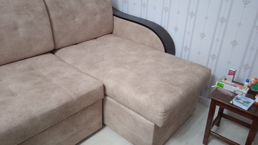 Продам раздвижной диван