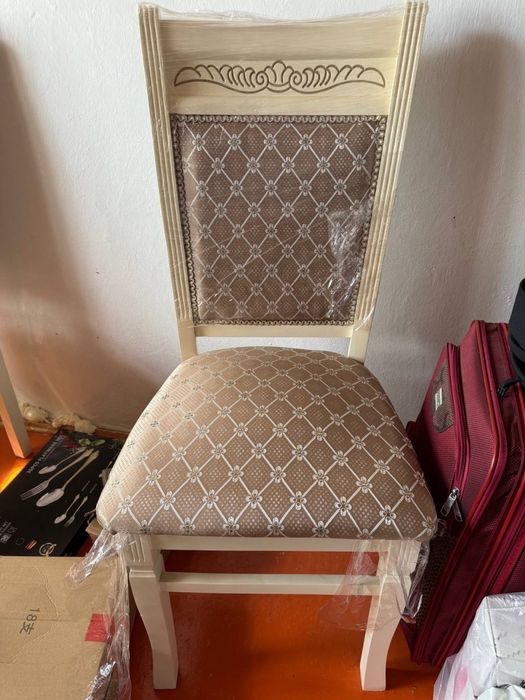 Стол,стулья.Орындық,үстел.Мебель для госткй