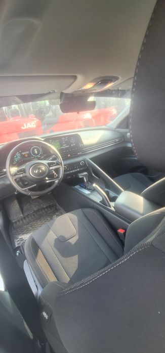 Elantra CN7 ELEGANCE нахт,насия,через банк   булади