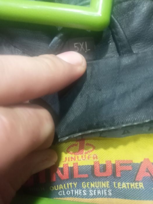 Продам мужская куртка кожаная