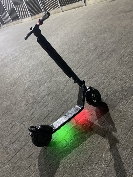 „ trotineta electrica Akai infyni pro-autonomie mare,stare foarte buna ”