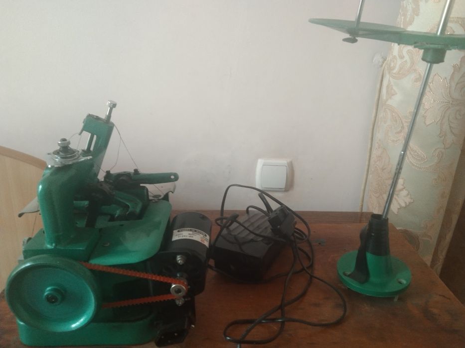 Tikuv mashinasi overlok