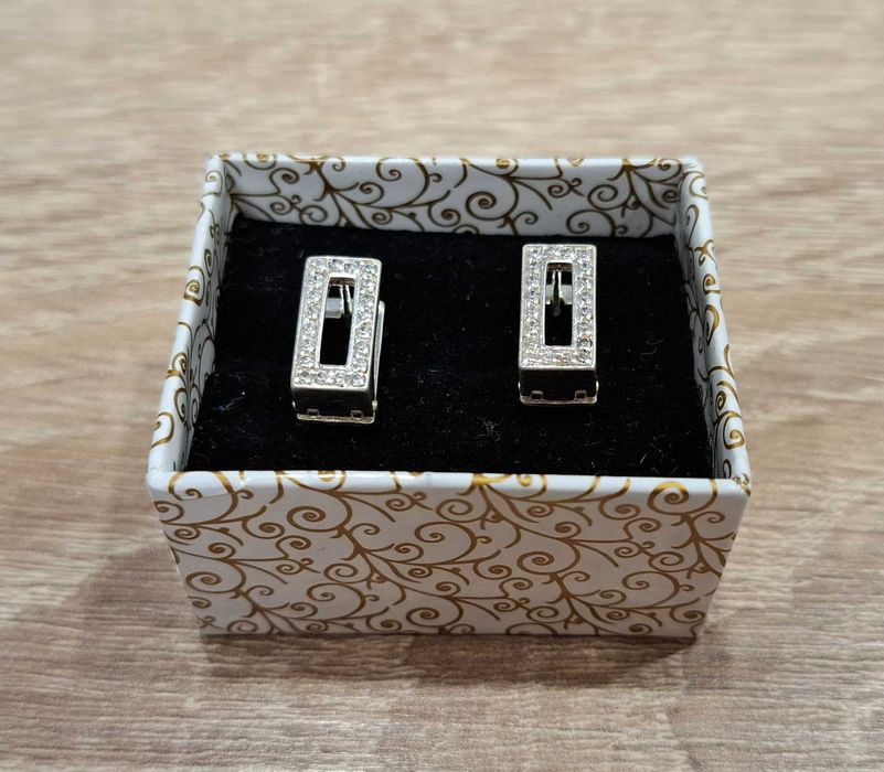 НОВИ Сребърни обици