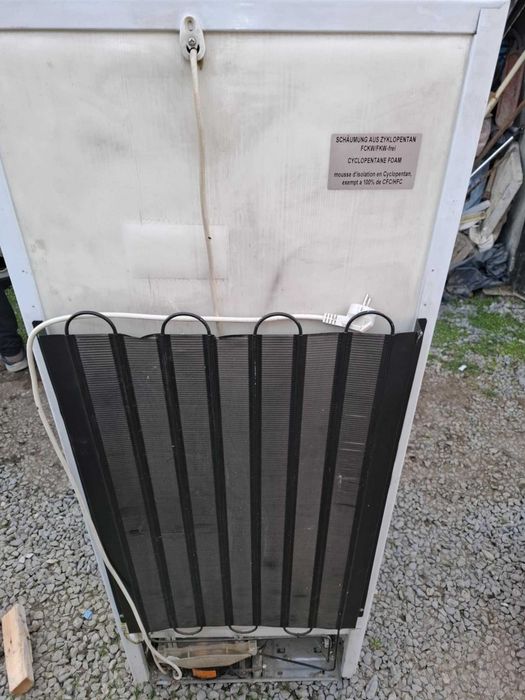 Хладилник с фризер Hansa - работещ