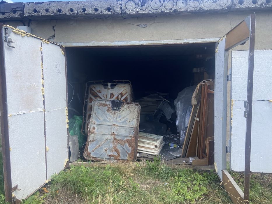 Продам гараж не леголизован !