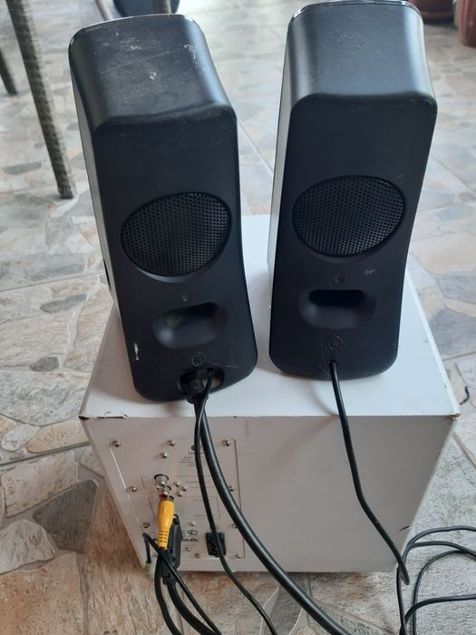 Sistem audio Logitech Z523