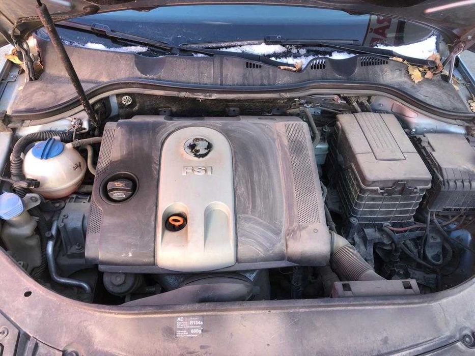 Dezmembram Volkswagen Passat B6 1.6 FSI