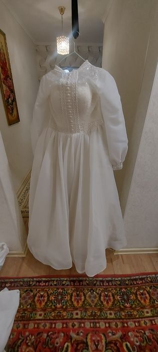 Продаётся или сдаётся свадебное платье