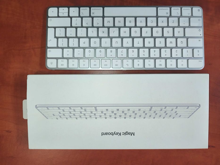 Tastarurā Apple Magic Keyboard (originalā) - nouā, în cutie