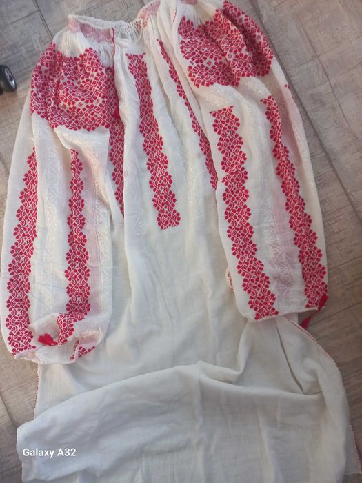 Ie/camasa cusuta manual