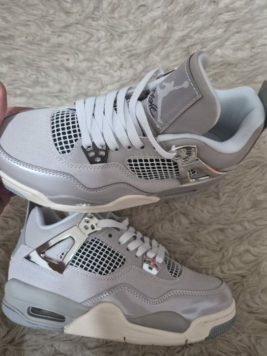 Adidași jordan frozan moment