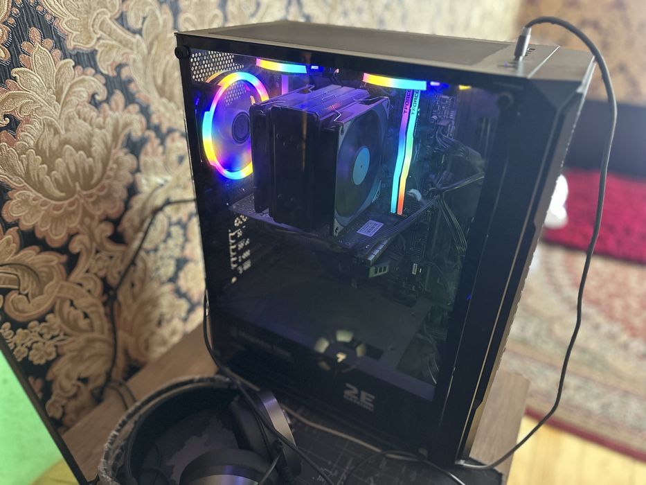 Kampyuter sotiladi Riyal klent bolsa kelishamiz