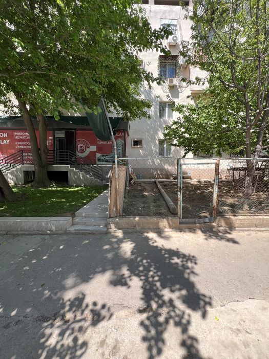 Kvartira sotiladi Rakat Korzinka 4 xonali, 1 etaj