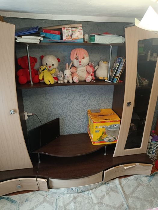 Продам горку для зал