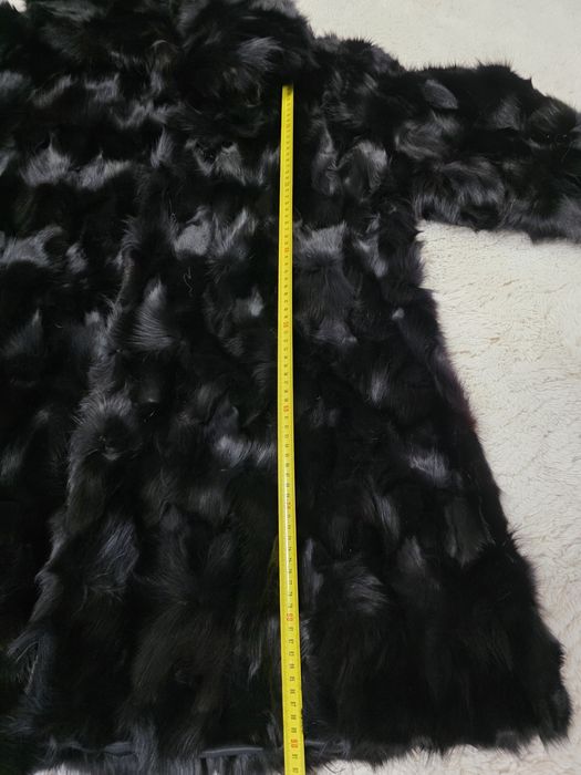 Haina de blana neagra