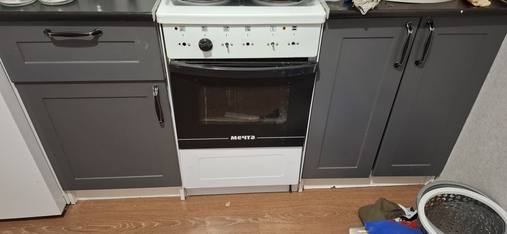 Продам кухню.  Нормальном состояний