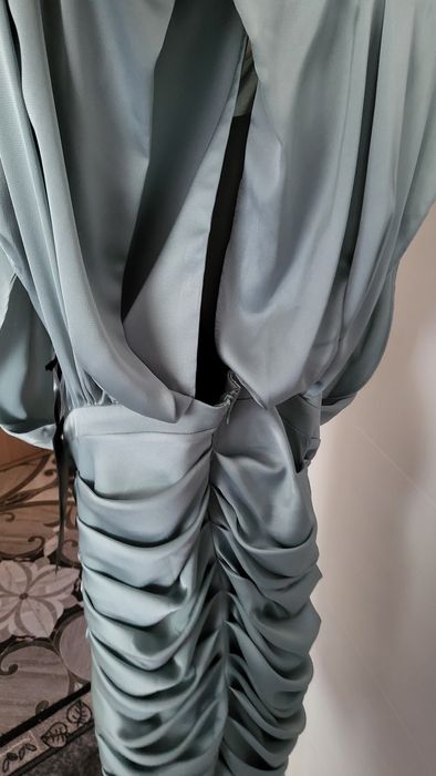 Чисто нова  къса рокля