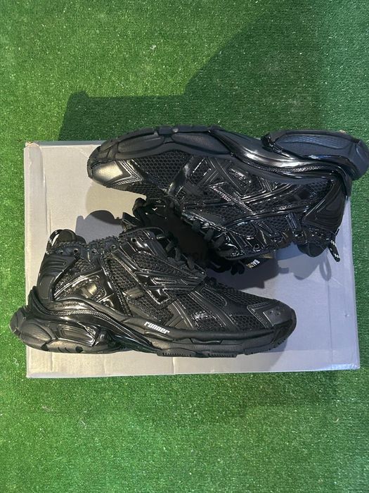 Balenciaga Runner Black (41)